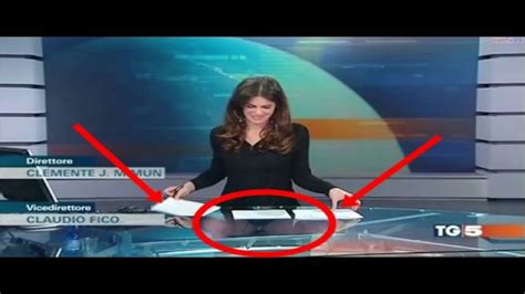 costanza calabrese desk|Italian TV presenter accidentally flashes underwear behind a。